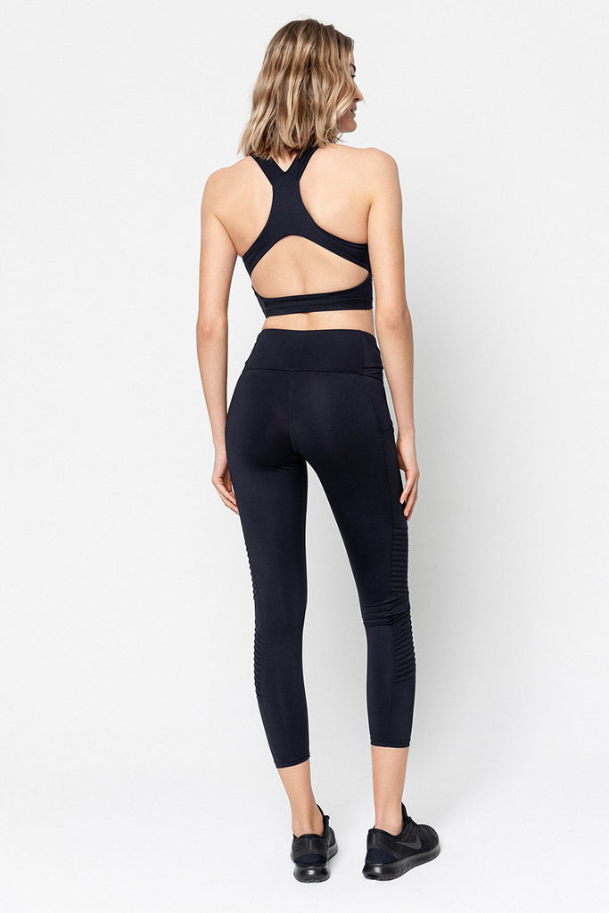 JETSETTER CROP LEGGINGS - BLACK